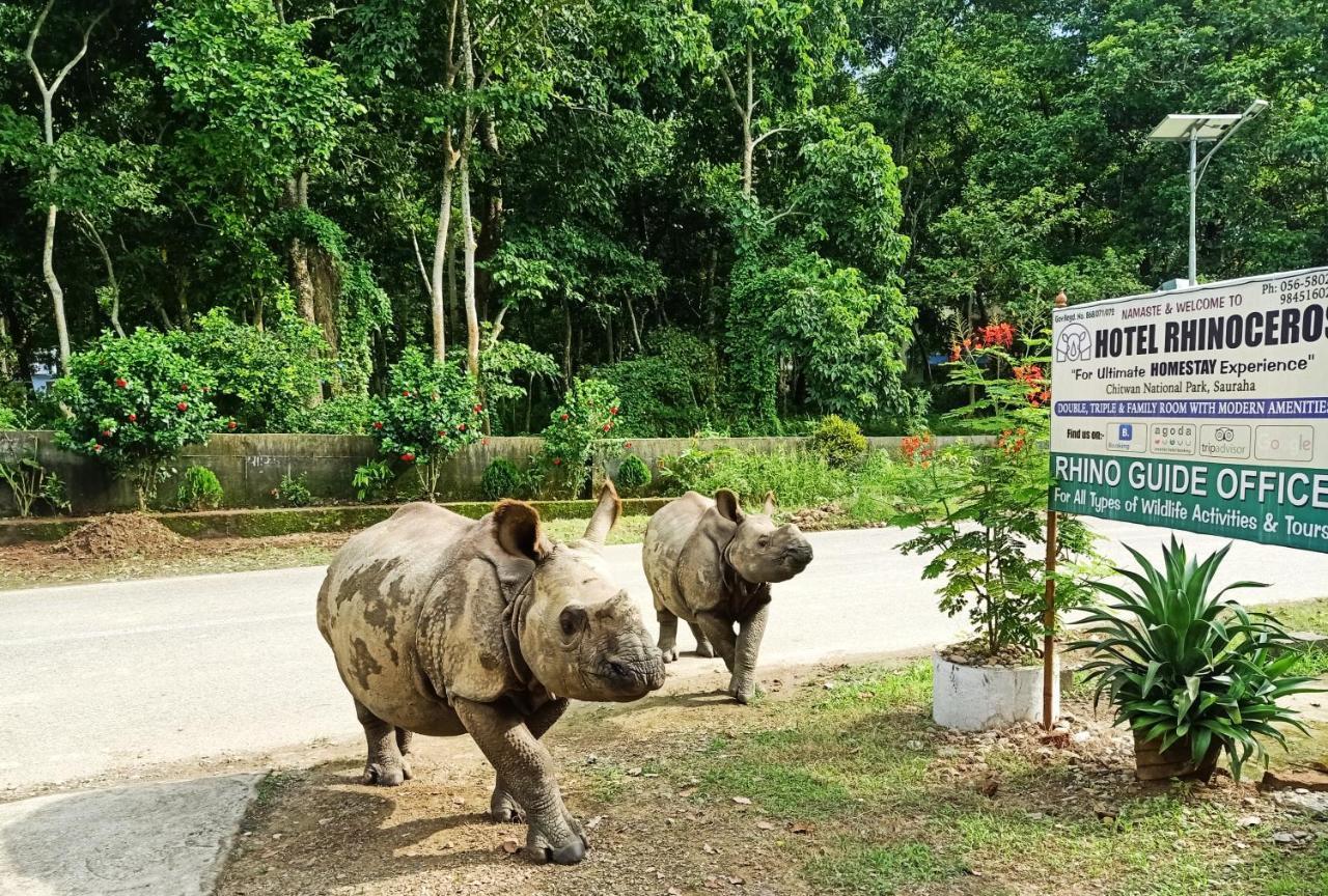 Hotel Rhinoceros-Homestay Sauraha Zewnętrze zdjęcie