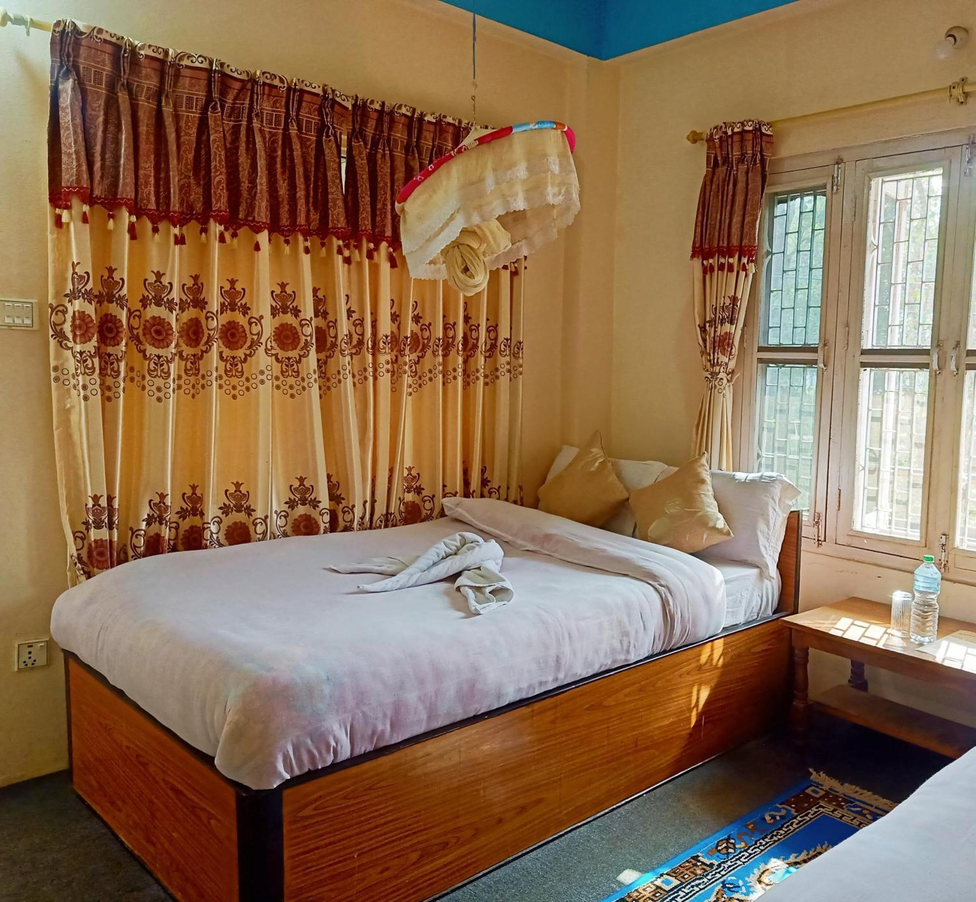 Hotel Rhinoceros-Homestay Sauraha Pokój zdjęcie