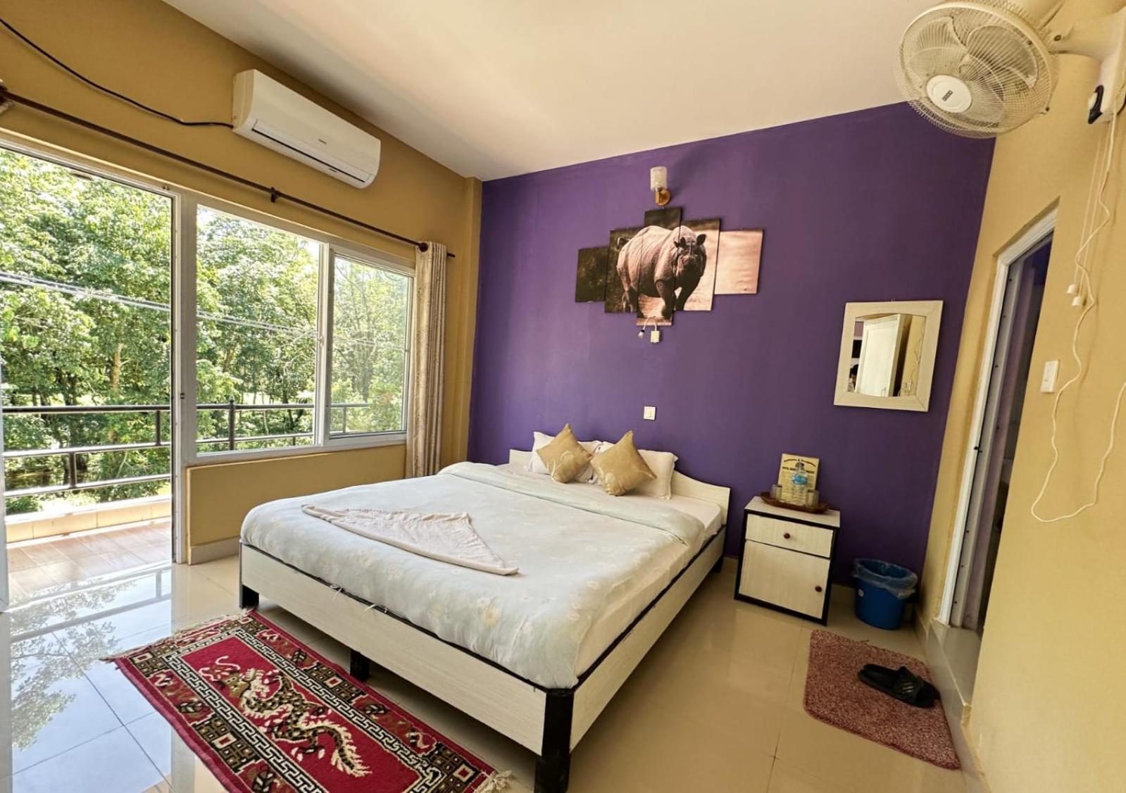 Hotel Rhinoceros-Homestay Sauraha Zewnętrze zdjęcie